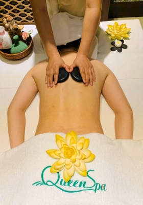 MASSAGE BODY BY LOTION CREAM AND HOTSTONE