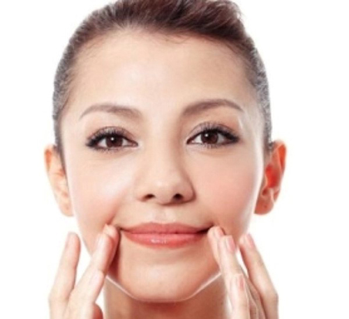 massage vùng nhân trung massage vùng nhân trung