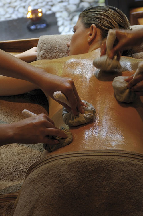massage bằng hương thơm
