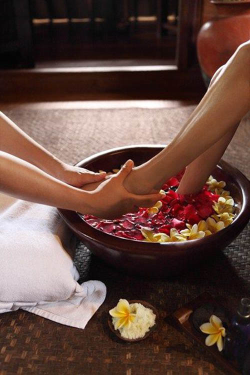 reduce pain - health benefits of massage foot